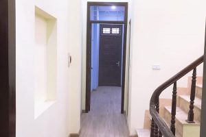 Cần vốn kinh doanh, bán gấp nhà lô góc Yên Xá